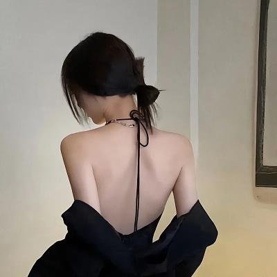 战舰春光